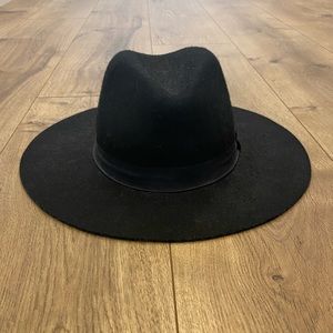 Black wool hat from cotton on with black band
